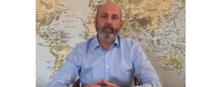 " Se debería adelantar la vacunación de los trabajadores del sector turístico"